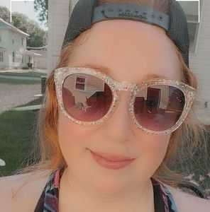 Meet your Posher, Kelsey